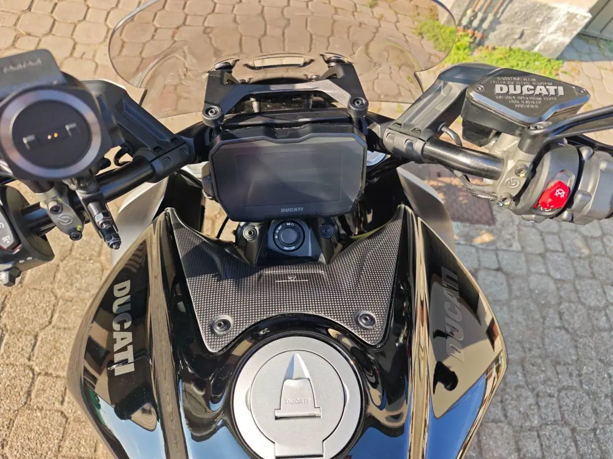 Ducati Diavel V4 (2023 - 26) (6)