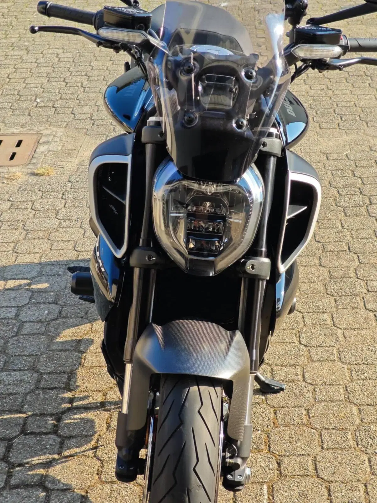 Ducati Diavel V4 (2023 - 26) (7)