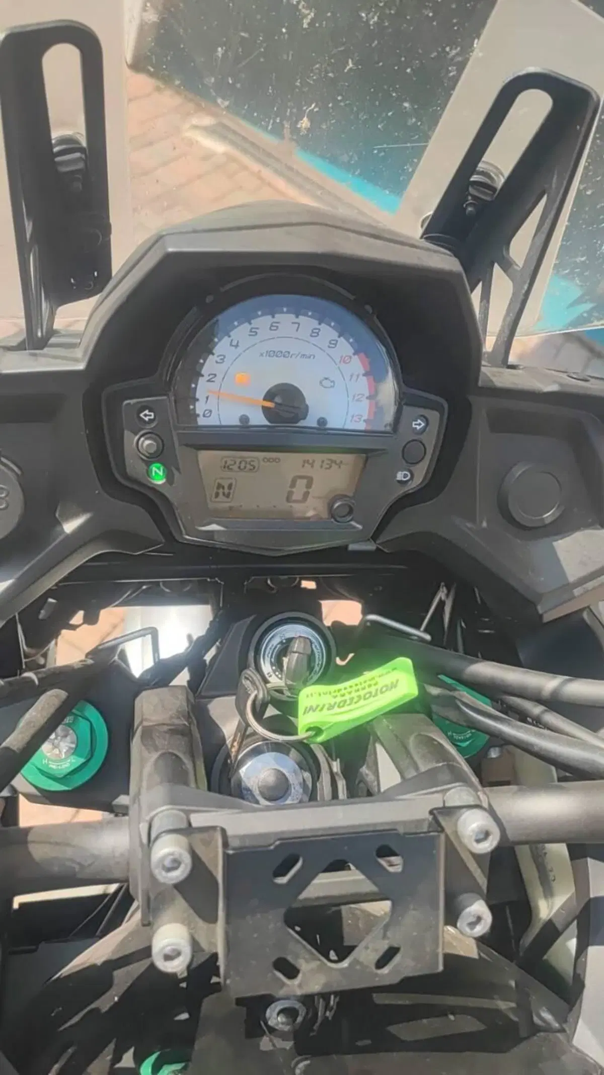 Kawasaki Versys 650 Grand Tourer (2021) (3)