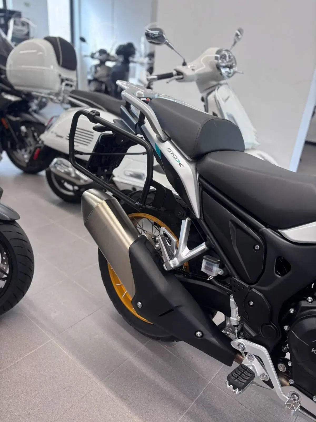 Kove 510X Touring (2025 - 26) (3)