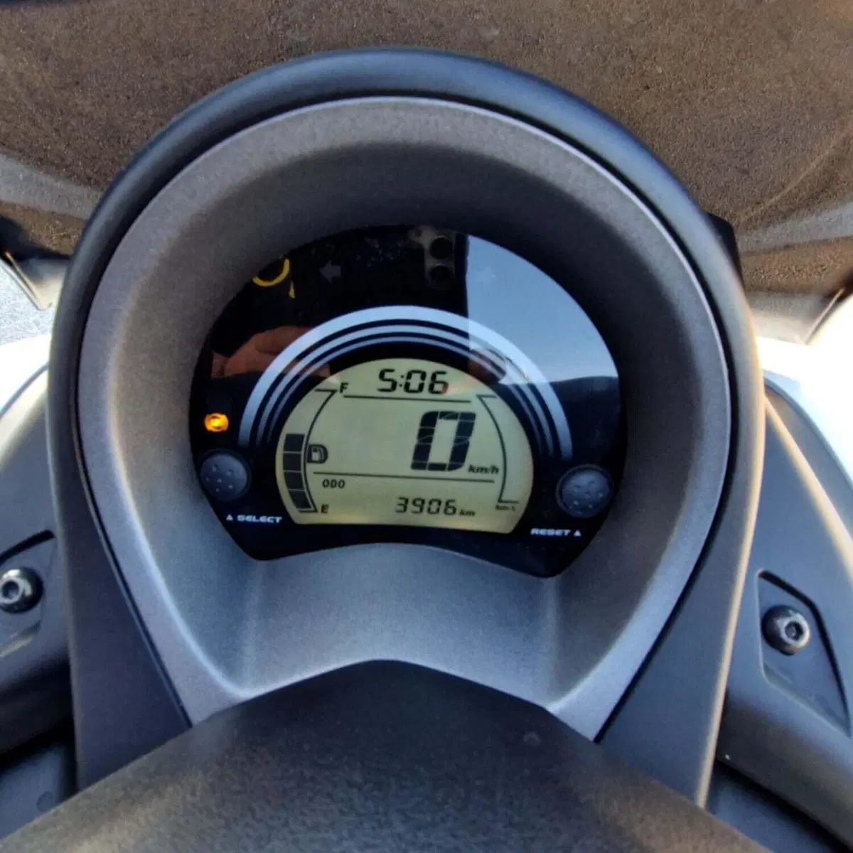 Yamaha N-Max 155 (2017 - 20) (7)
