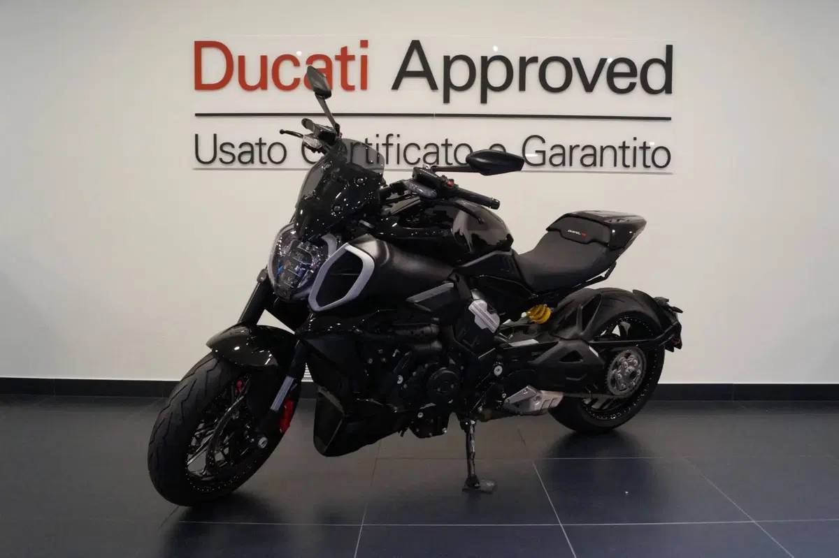 Ducati Diavel V4 (2023 - 26) (2)