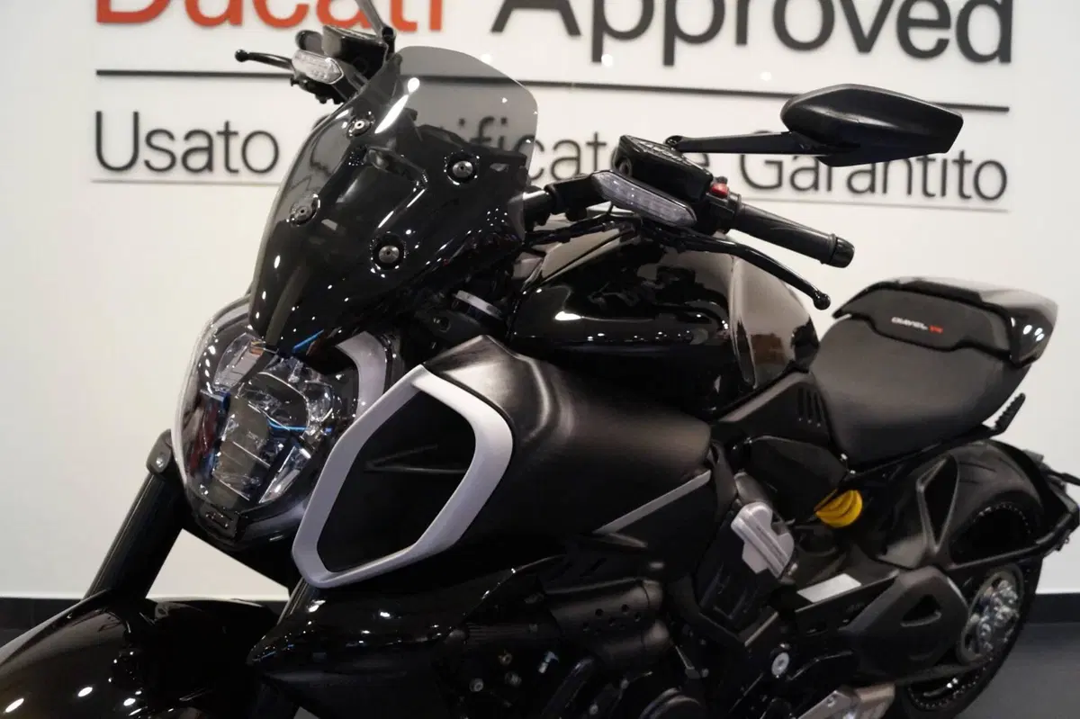 Ducati Diavel V4 (2023 - 26) (11)
