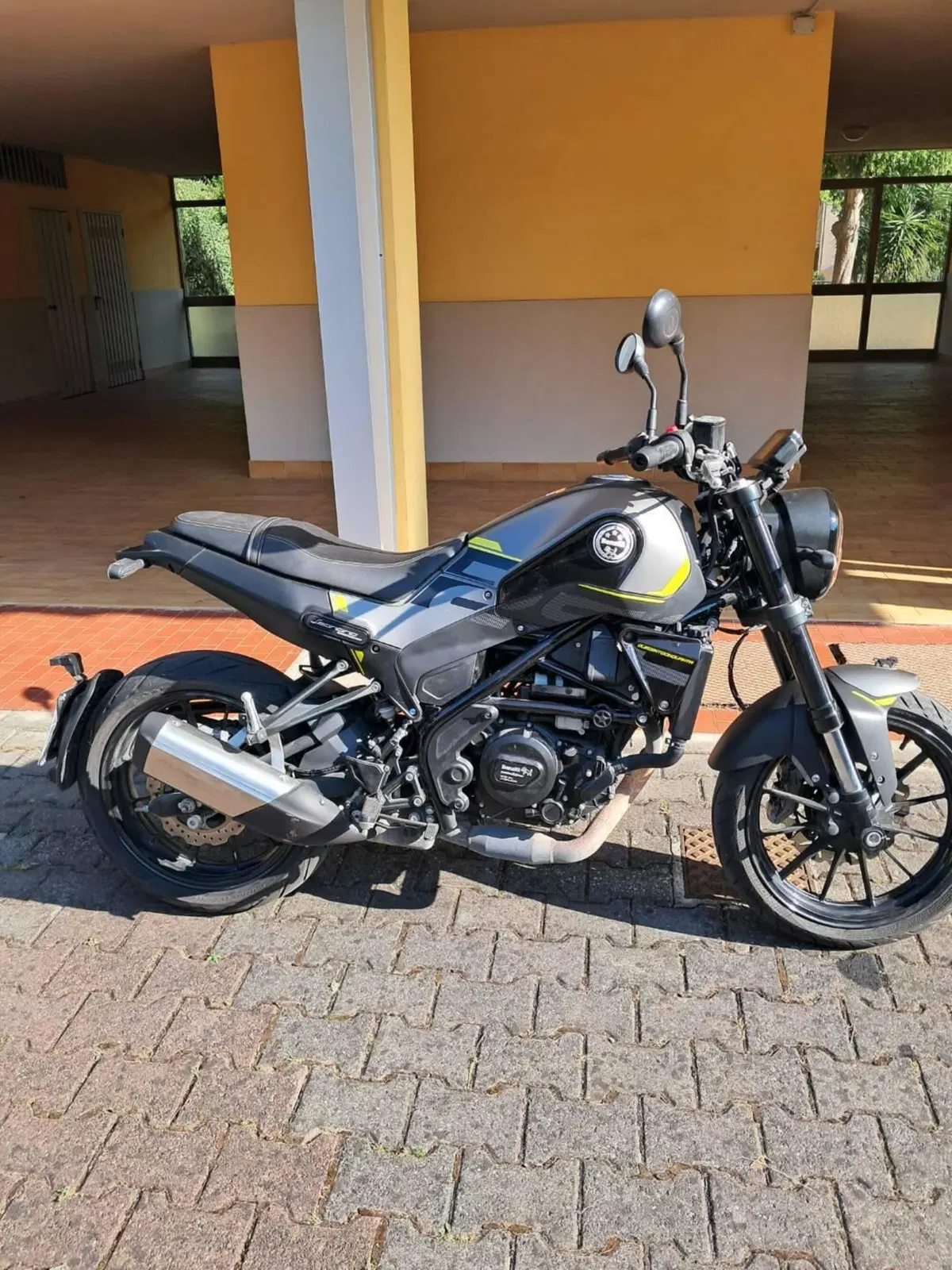 Benelli Leoncino 250 (2021 - 25) (3)