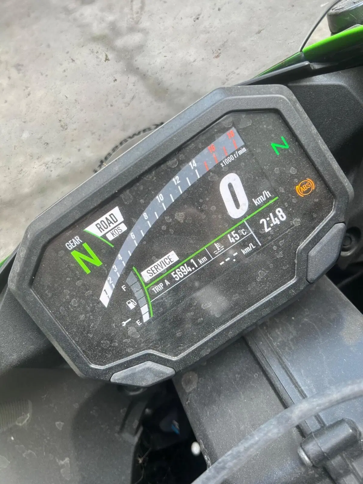 Kawasaki Ninja 636 ZX-6R Performance (2025 - 26) (4)
