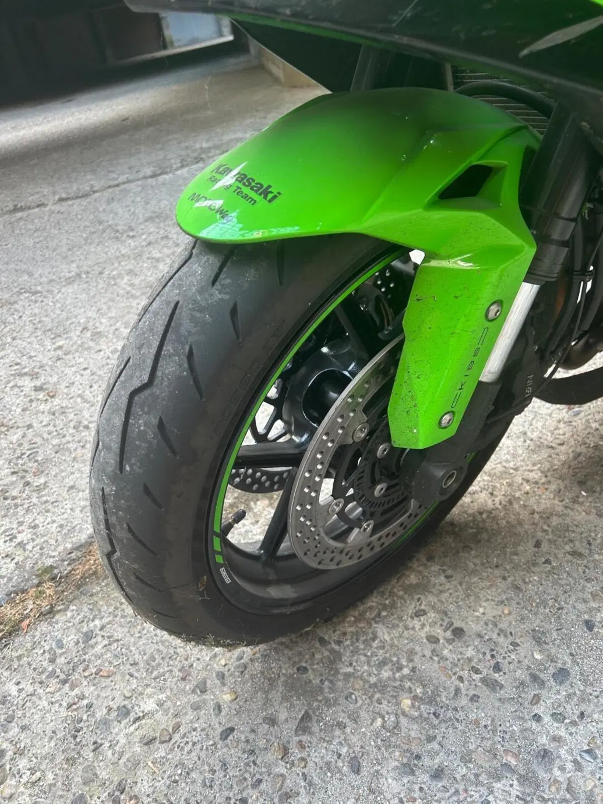 Kawasaki Ninja 636 ZX-6R Performance (2025 - 26) (6)