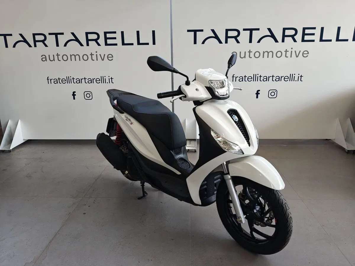 Piaggio Medley 125 S ABS (2021 - 24) (2)