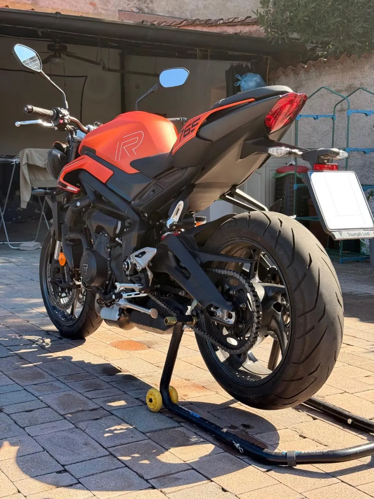 Triumph Street Triple 765 R (2023 - 26) (7)