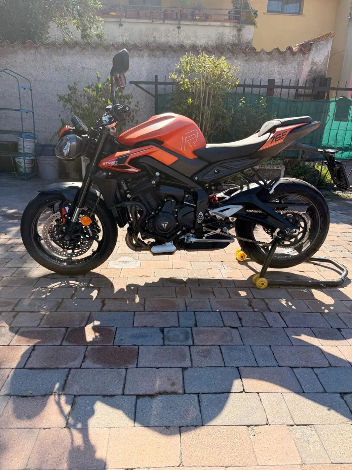 Triumph Street Triple 765 R (2023 - 26) (8)
