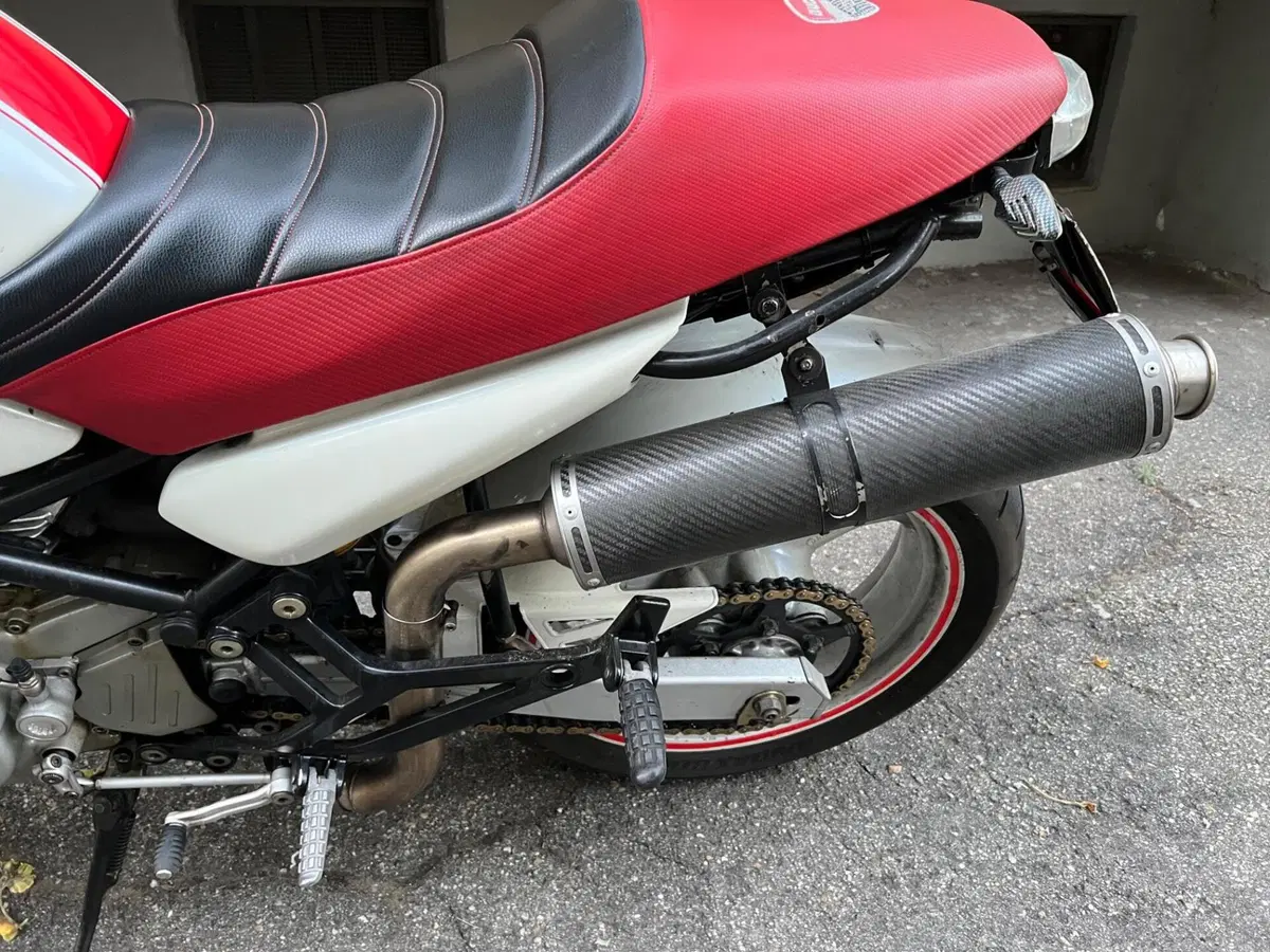 Ducati Monster 600 (1994 - 02) (3)