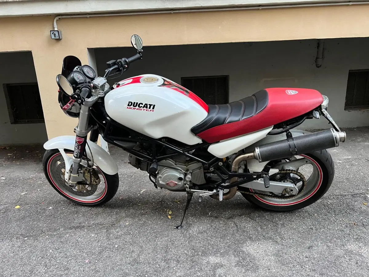 Ducati Monster 600 (1994 - 02) (6)