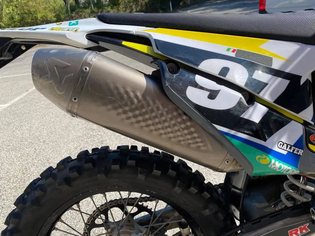 Husqvarna FE 250 (2021) (3)