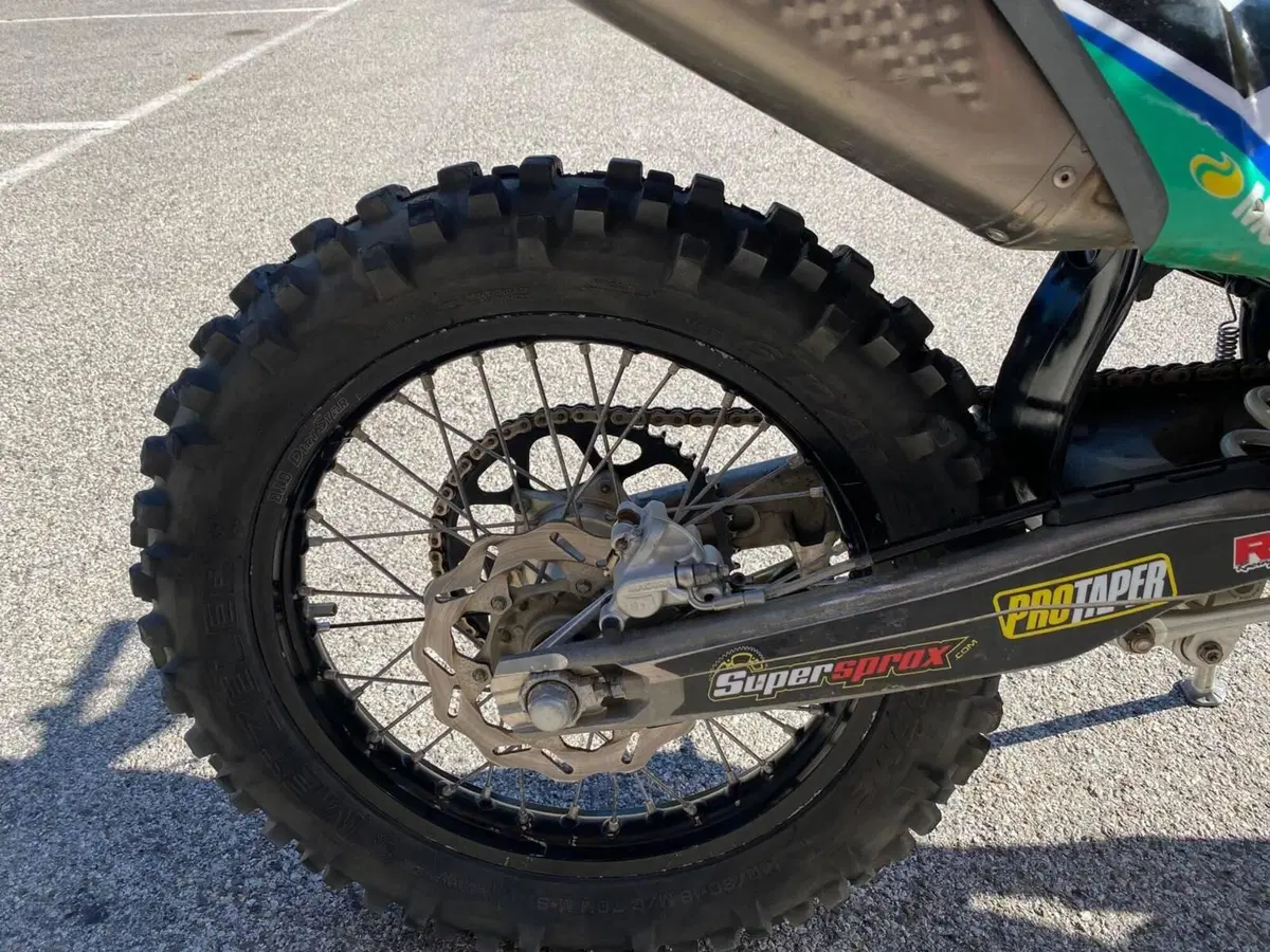 Husqvarna FE 250 (2021) (5)