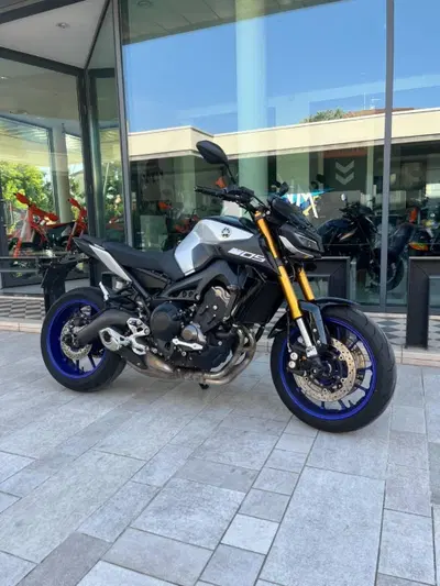 Yamaha MT-09 SP (2018 - 20) usata