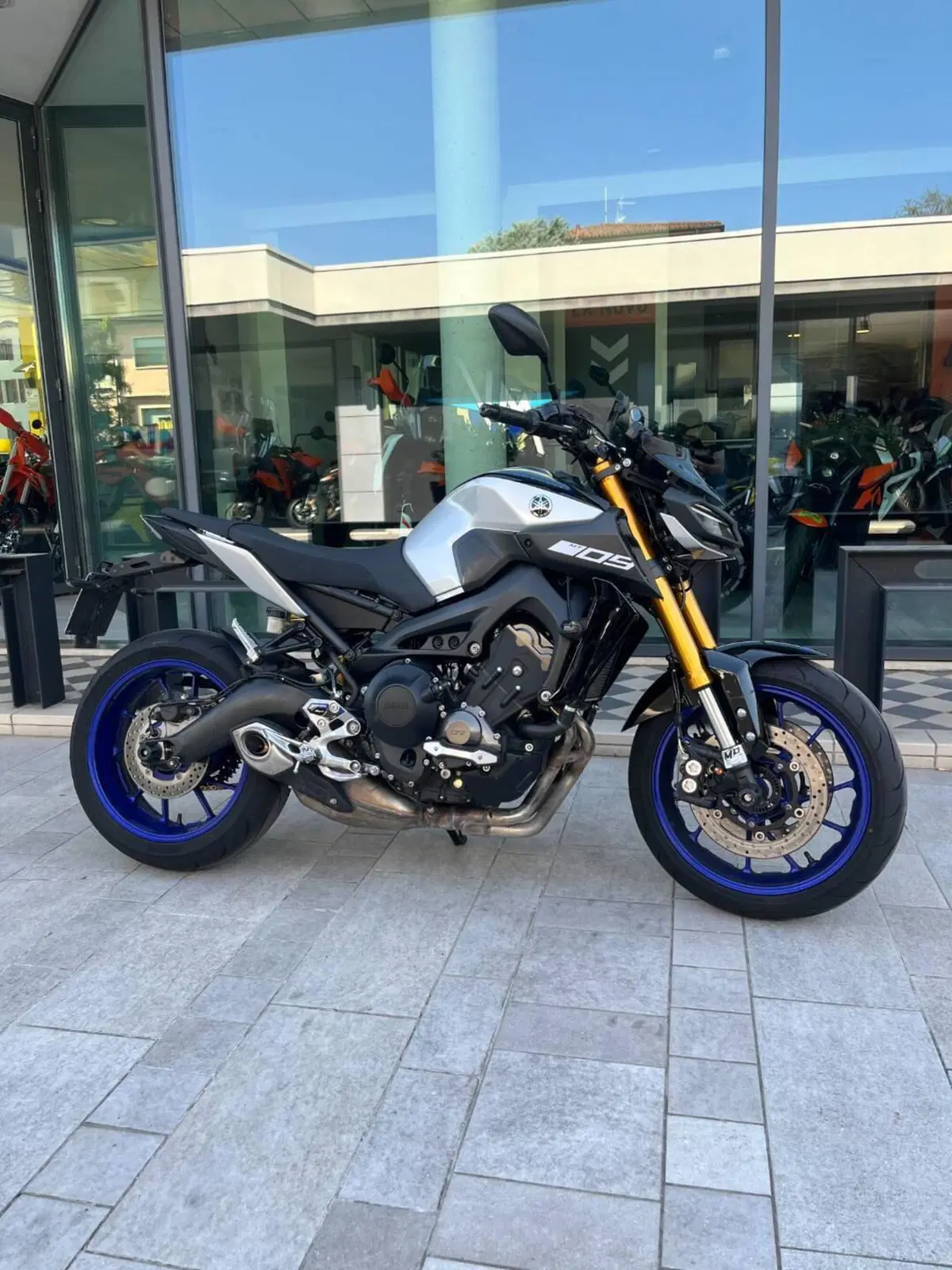 Yamaha MT-09 SP (2018 - 20) (2)