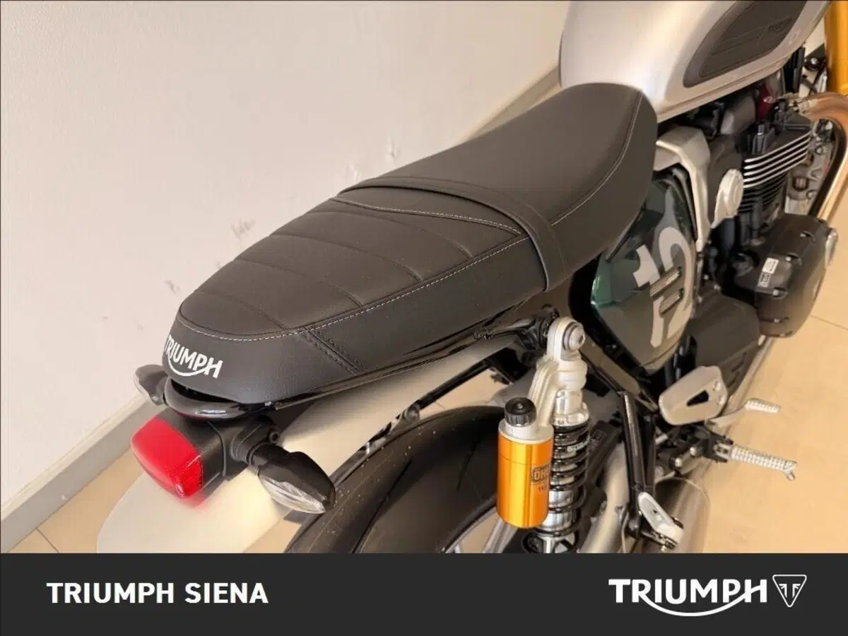 Triumph Speed Twin 1200 RS (2025 - 26) (10)