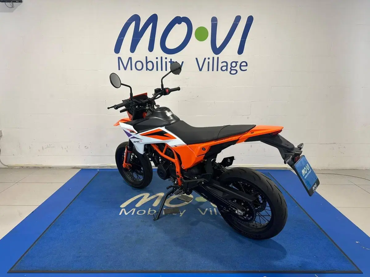 KTM 390 SMC R (2025 - 26) (4)