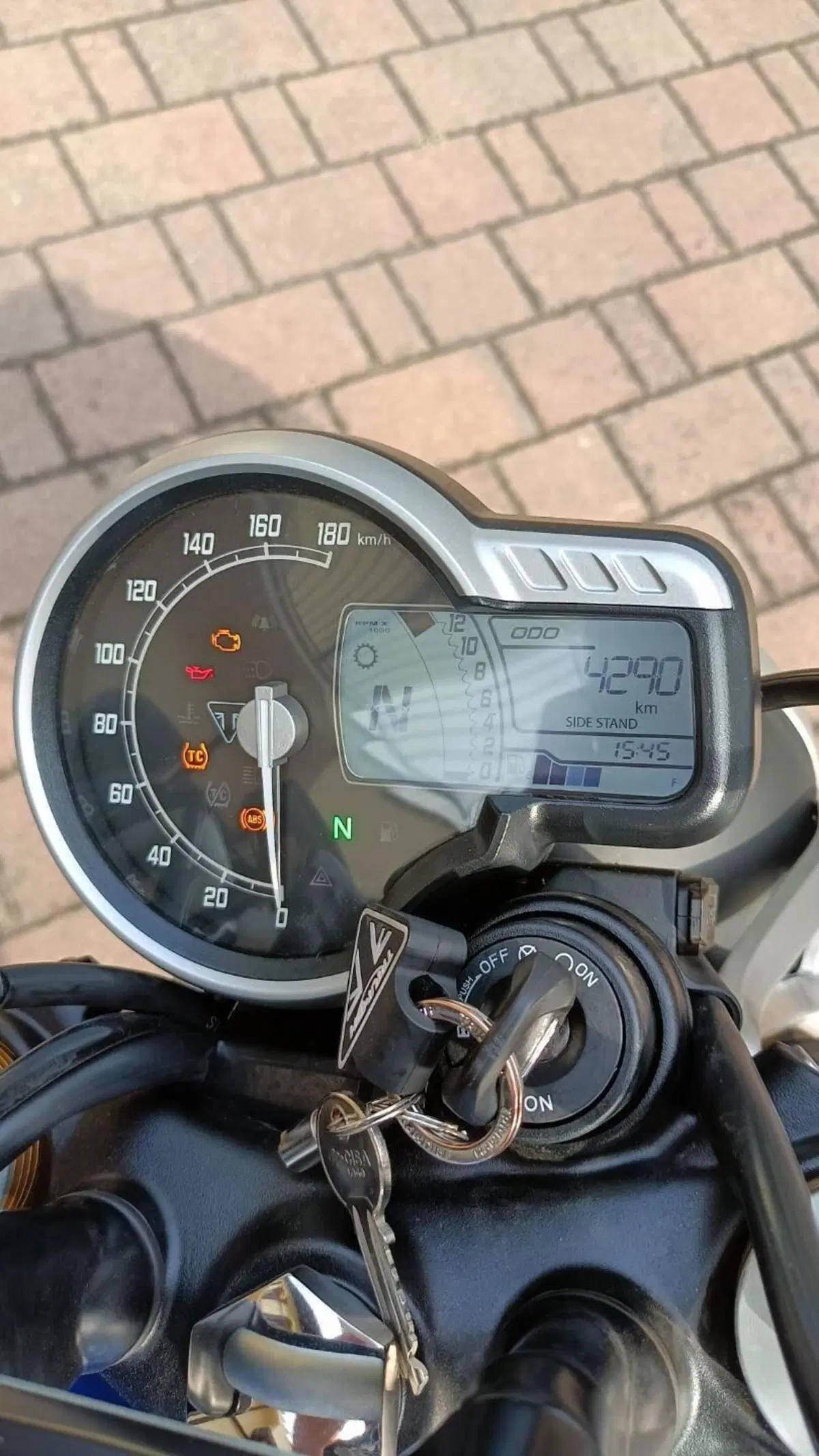 Triumph Speed 400 (2024 - 26) (3)