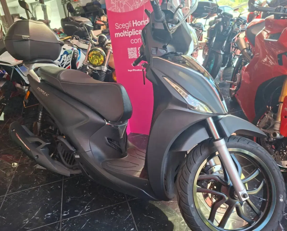 Kymco People 125i S (2021 - 25) (10)