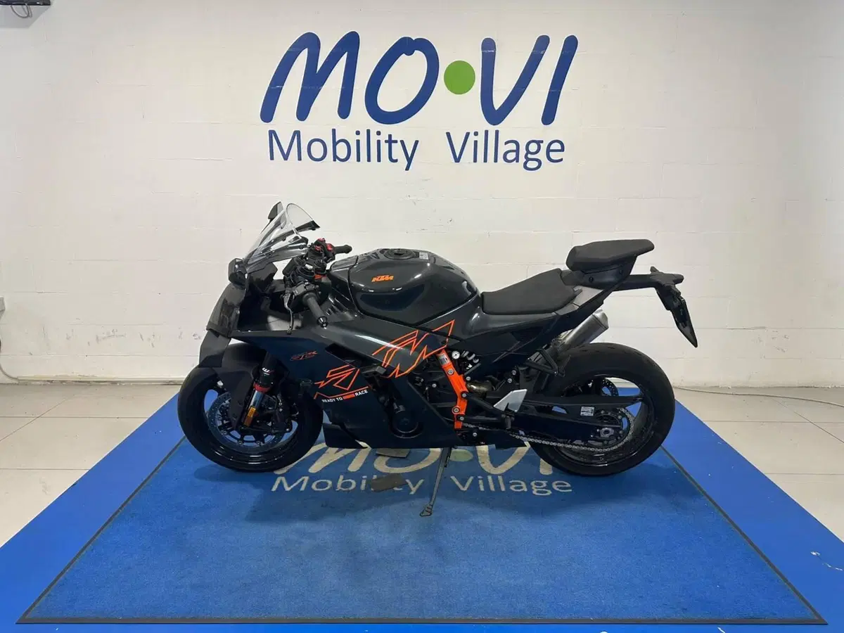KTM 990 RC R (2026) (5)