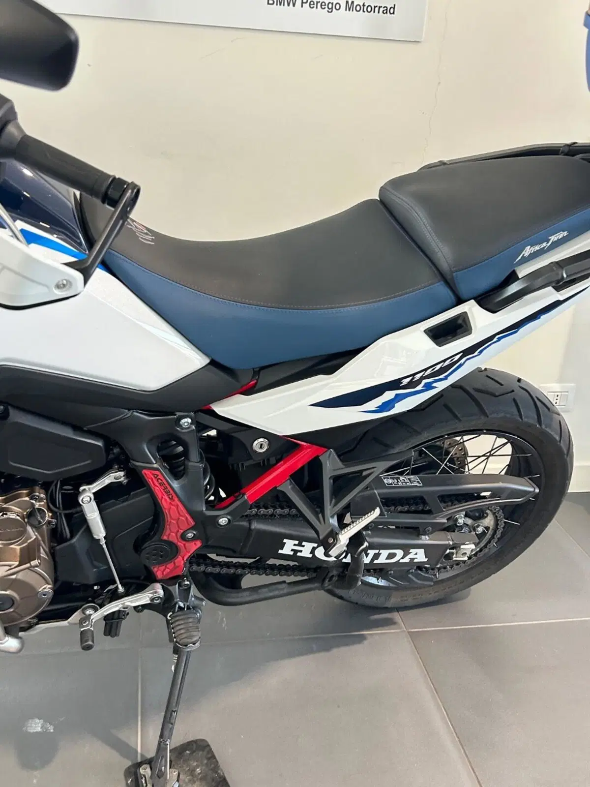 Honda Africa Twin CRF 1100L (2024 - 26) (10)