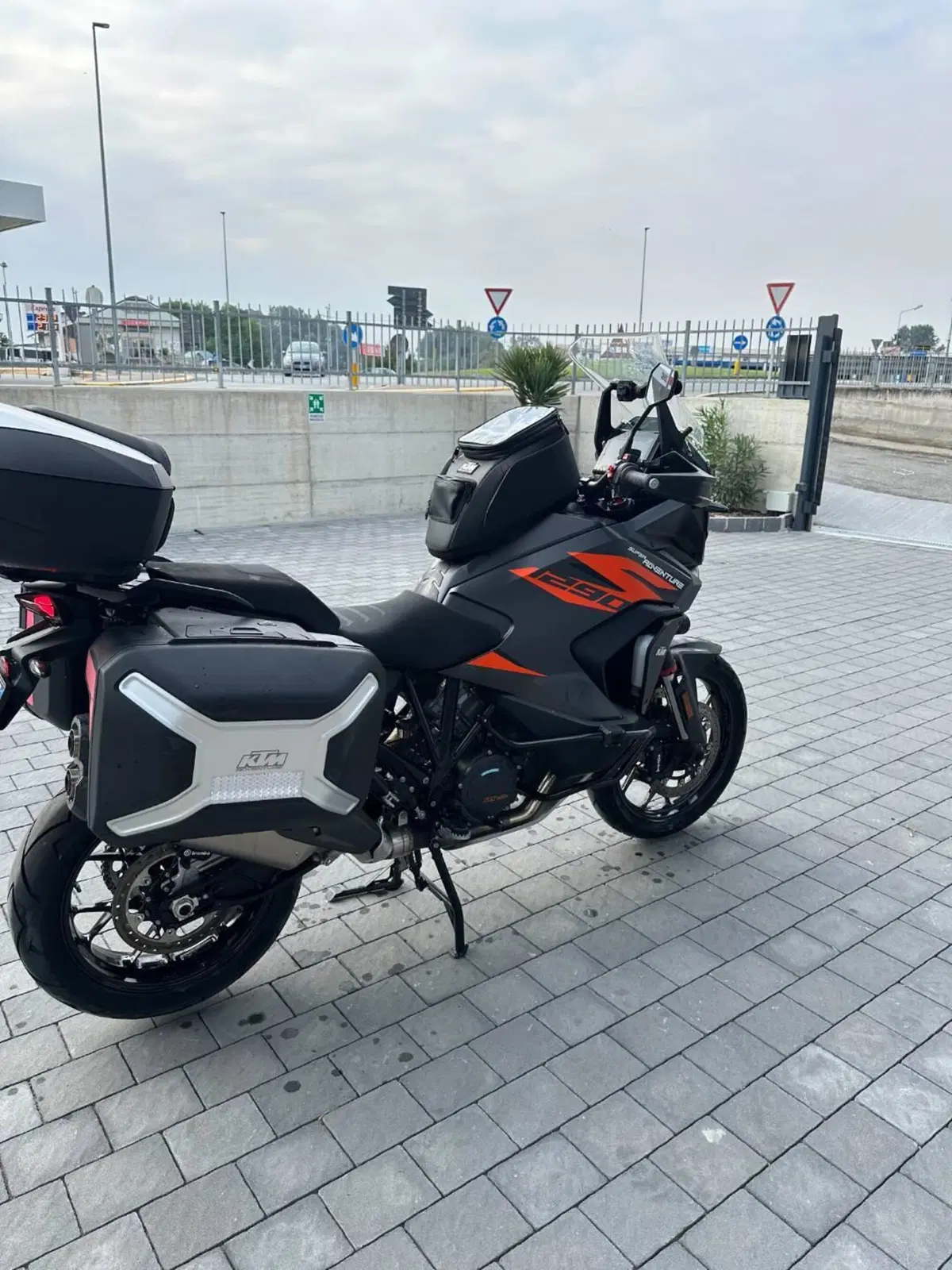 KTM 1290 Super Adventure S (2021 - 25) (6)