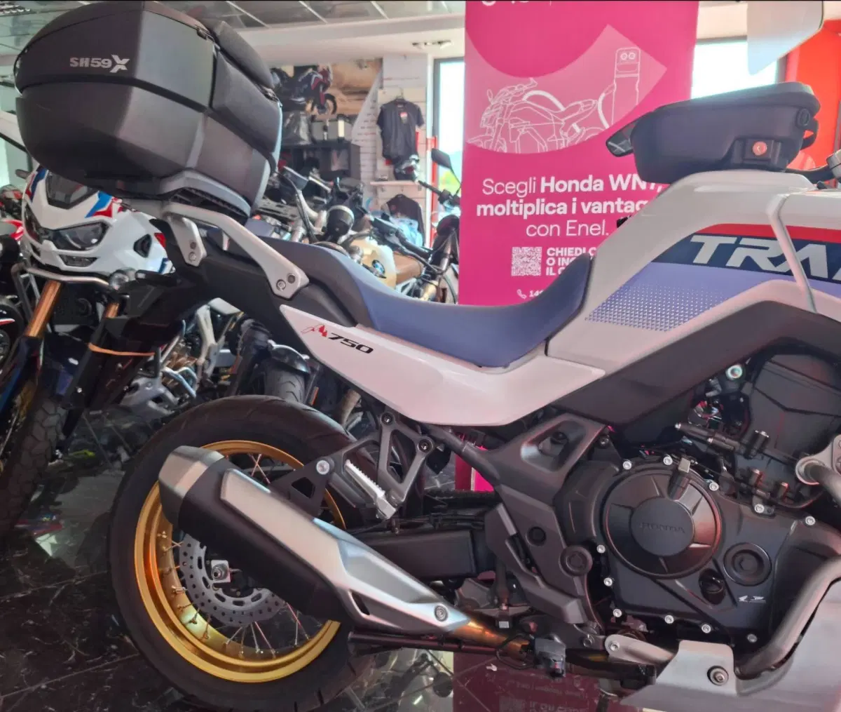 Honda Transalp XL750 (2026) (9)