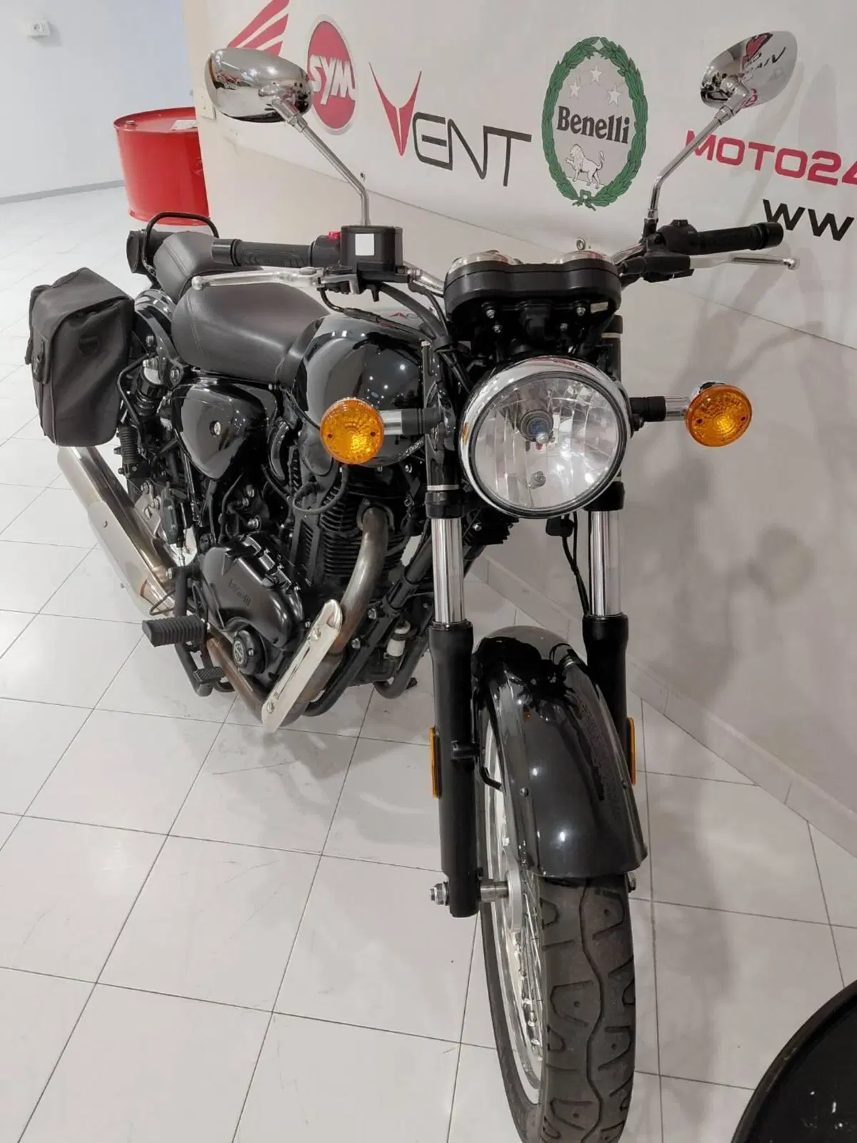 Benelli Imperiale 400 (2021 - 25) (2)
