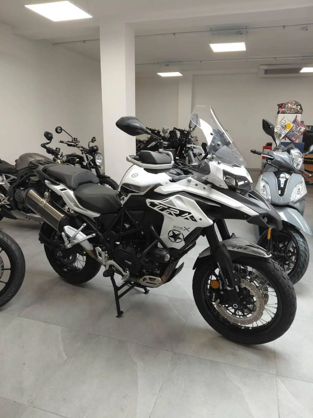 Benelli TRK 502X (2021 - 26) (2)