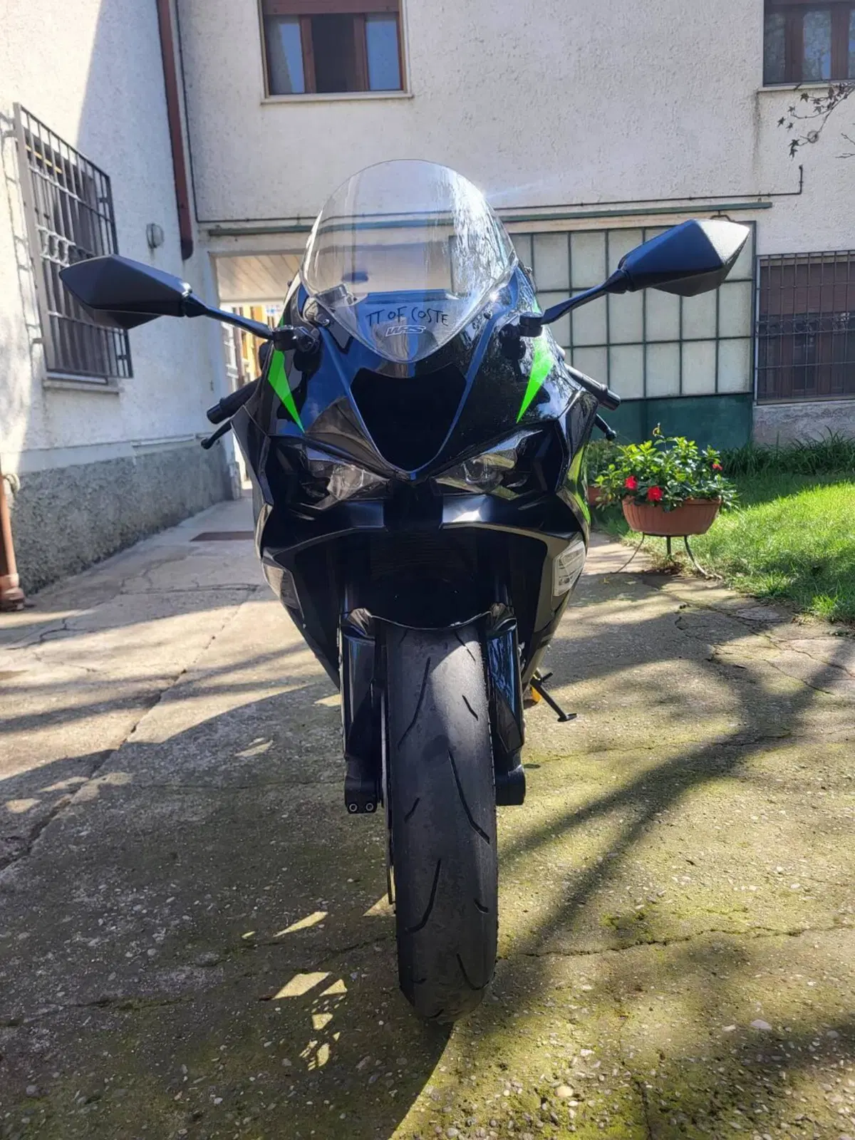 Kawasaki Ninja 636 ZX-6R (2024 - 26) (2)