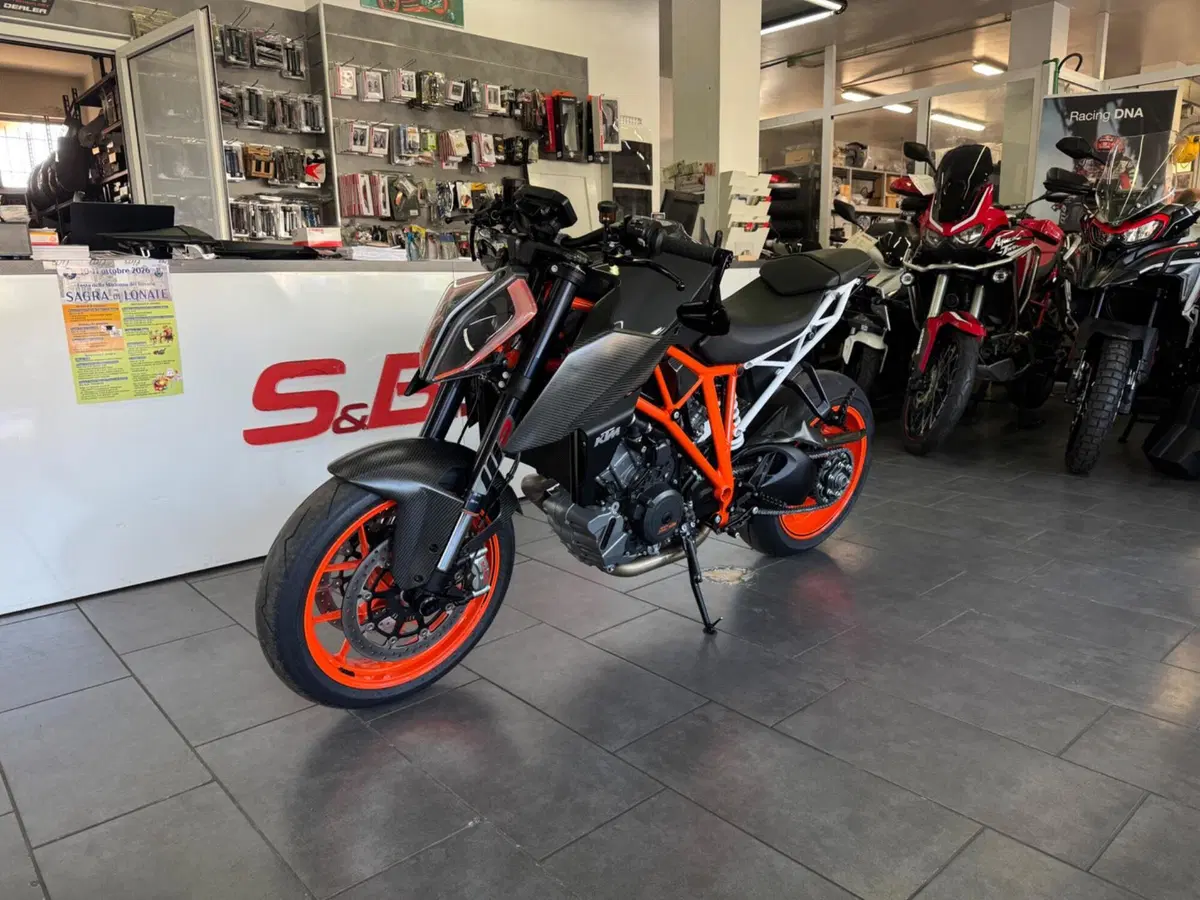 KTM 1290 Super Duke R ABS (2017 - 18) (2)