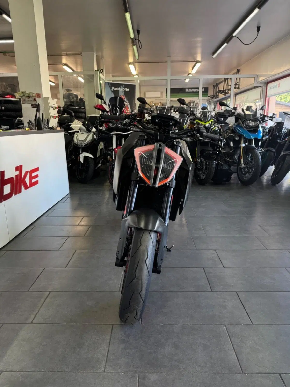 KTM 1290 Super Duke R ABS (2017 - 18) (3)