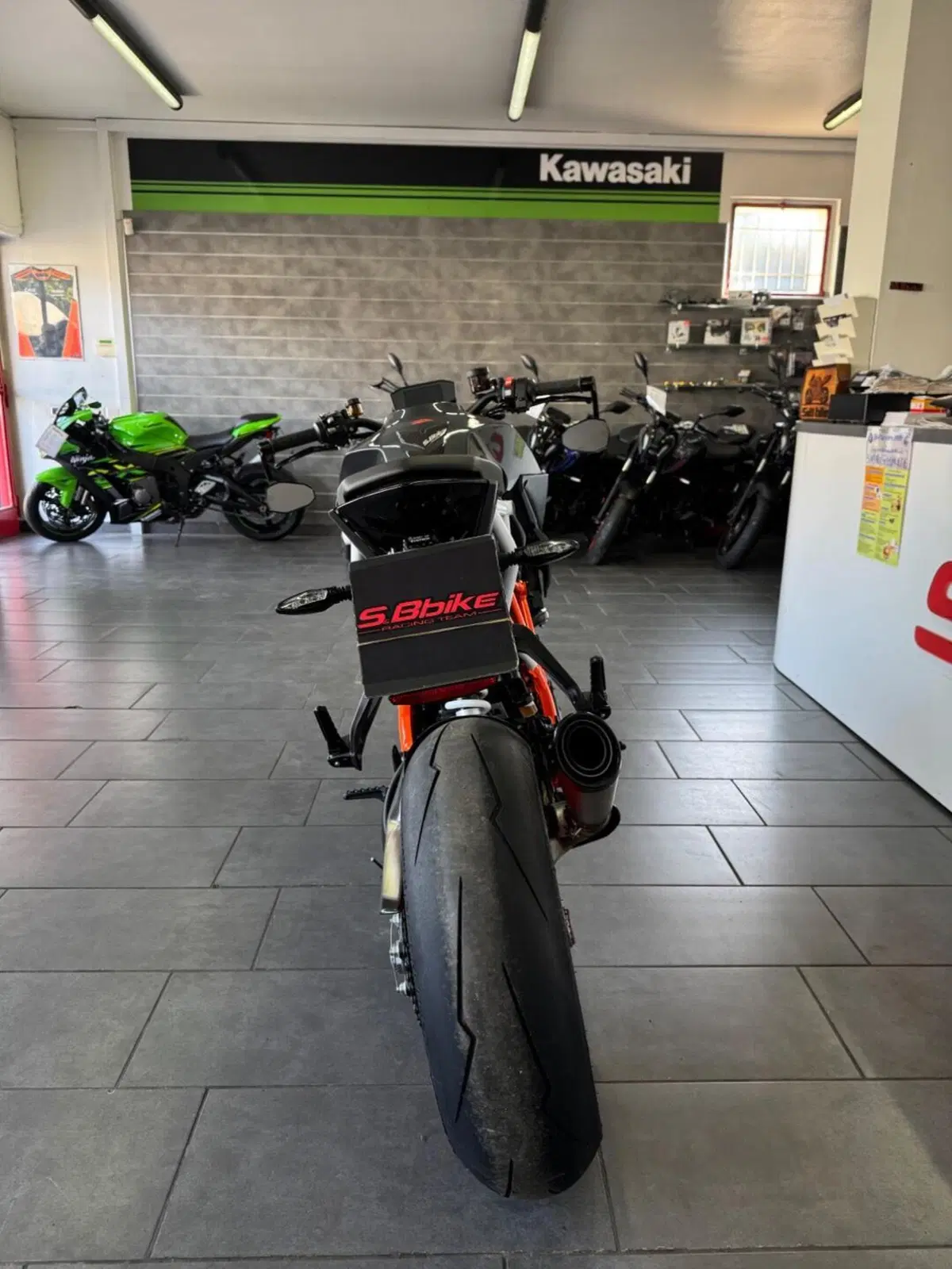 KTM 1290 Super Duke R ABS (2017 - 18) (4)