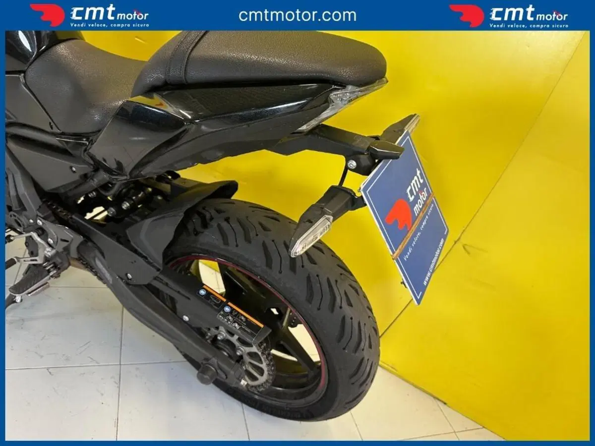 Kawasaki Z 650 (2021 - 24) (2)