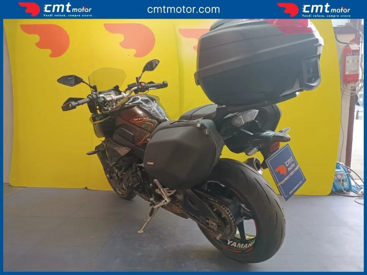 Yamaha MT-10 Tourer Edition (2017 - 20) (7)