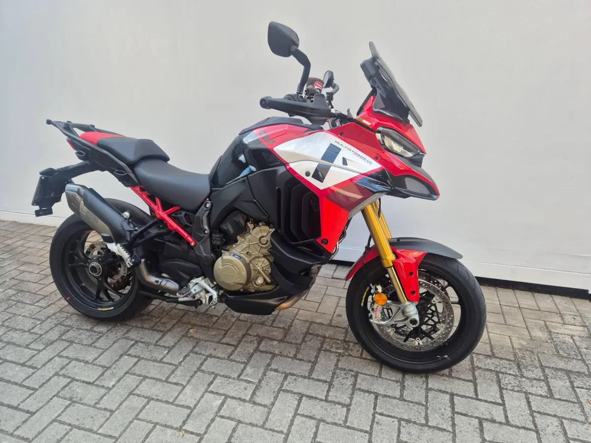Ducati Multistrada V4 Pikes Peak (2021 - 24) (2)