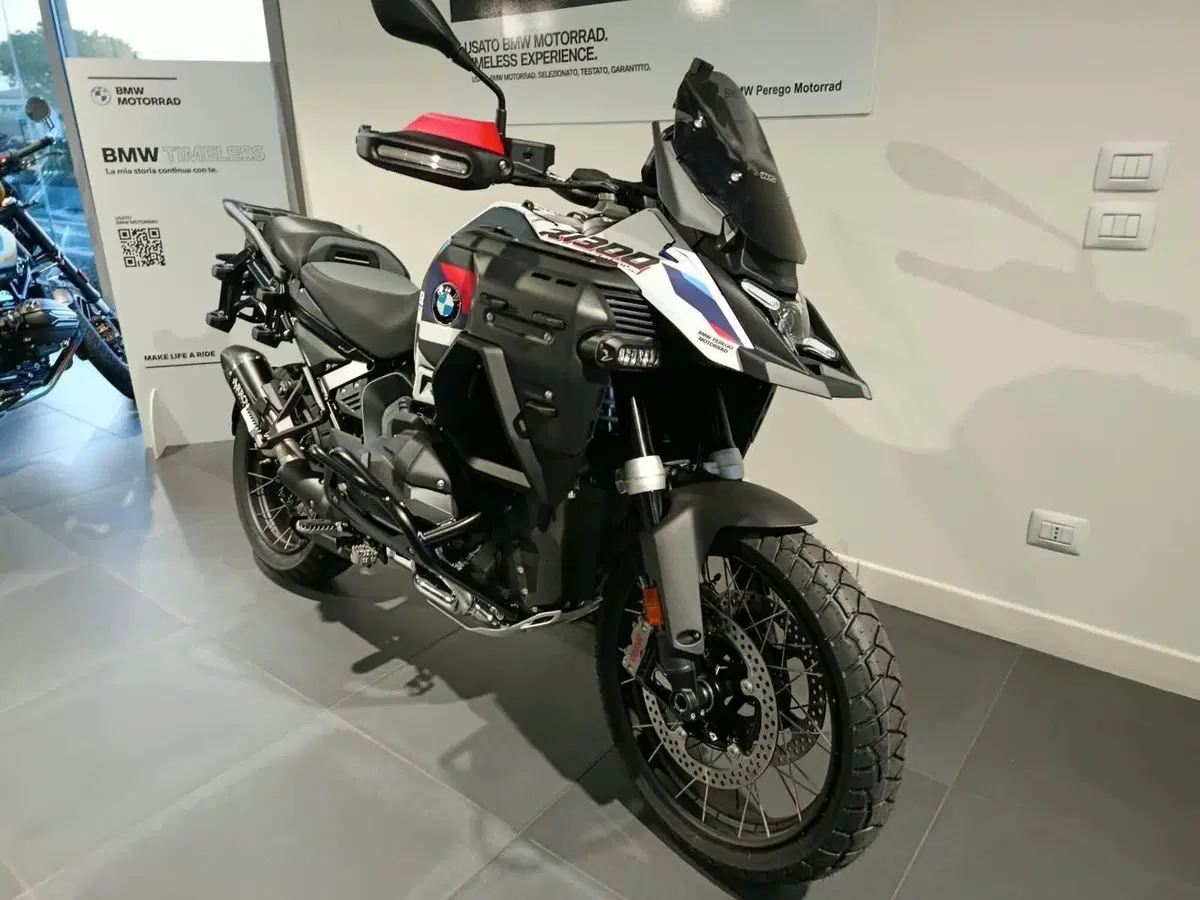 Bmw R 1300 GS Adventure (2025 - 26) (2)