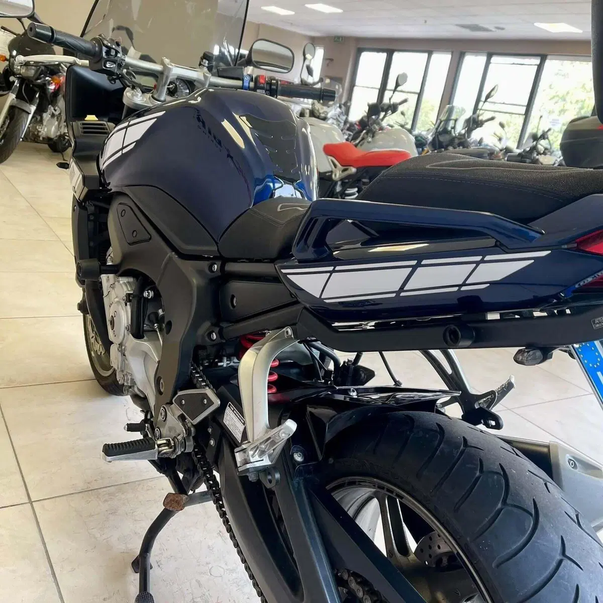 Yamaha FZ1 Fazer (2006 - 16) (9)