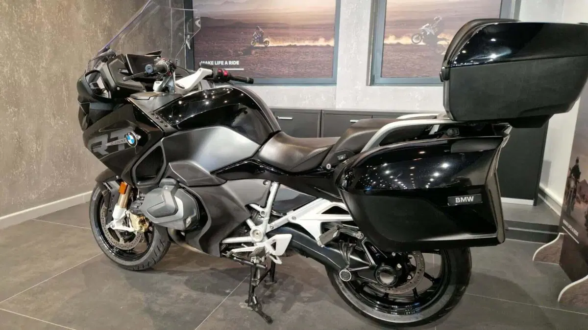 Bmw R 1250 RT (2021 - 25) (2)