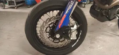 KTM 690 SMC R (2019 - 20) usata