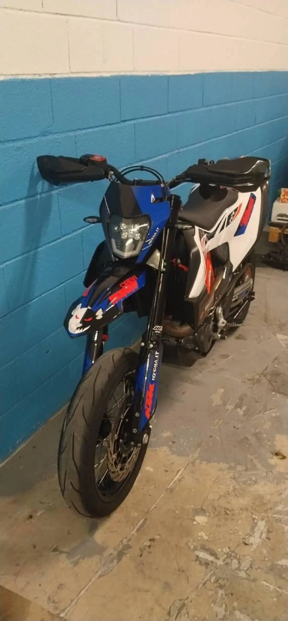 KTM 690 SMC R (2019 - 20) (5)