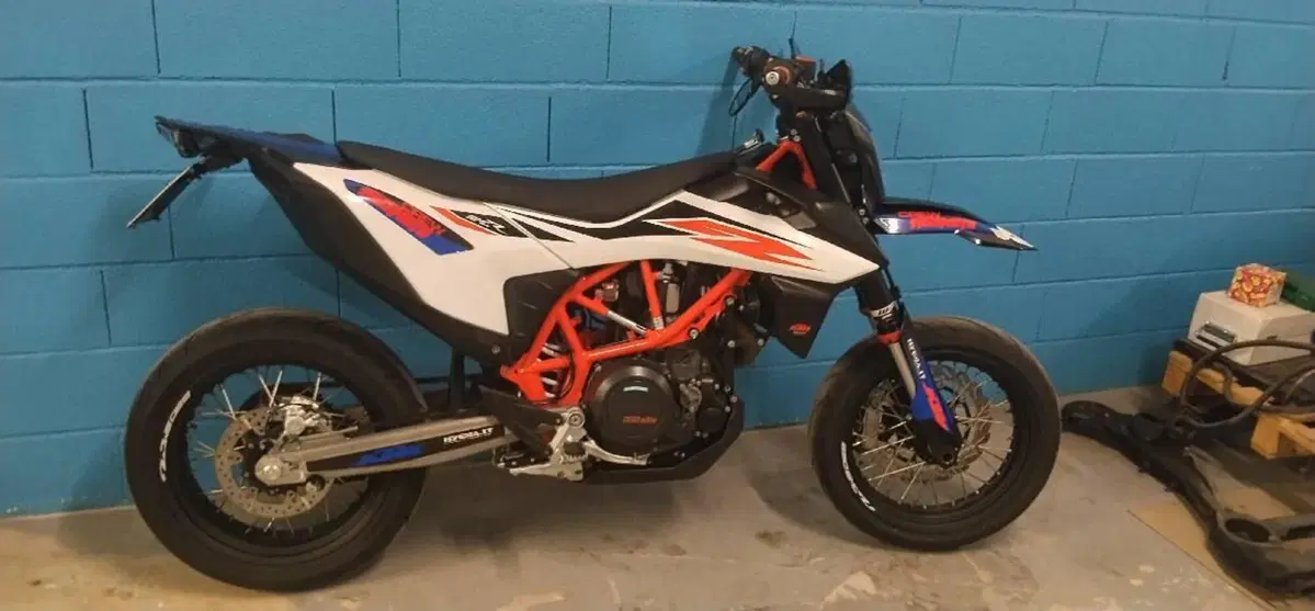 KTM 690 SMC R (2019 - 20) (7)