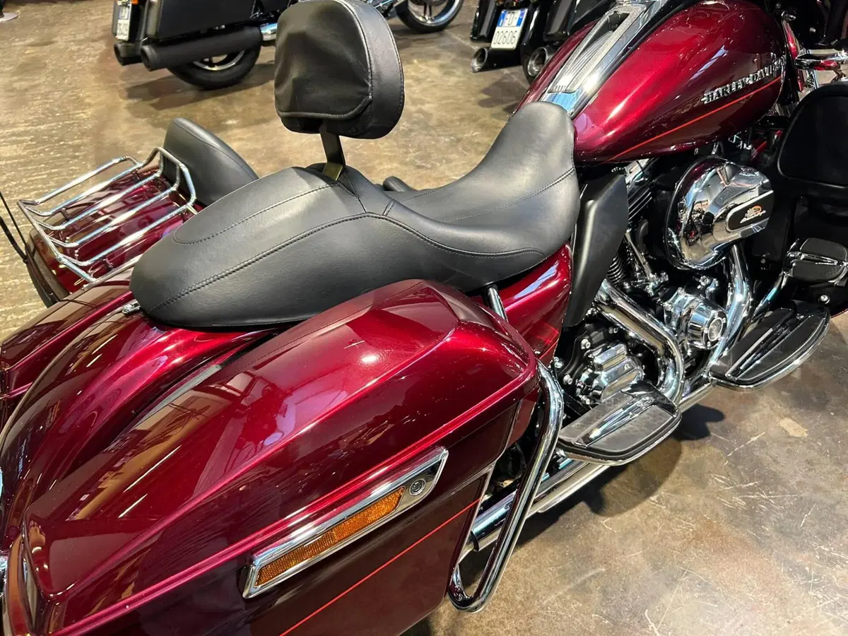 Harley-Davidson 107 Electra Glide Ultra Limited (2017 - 18) - FLHTK (10)