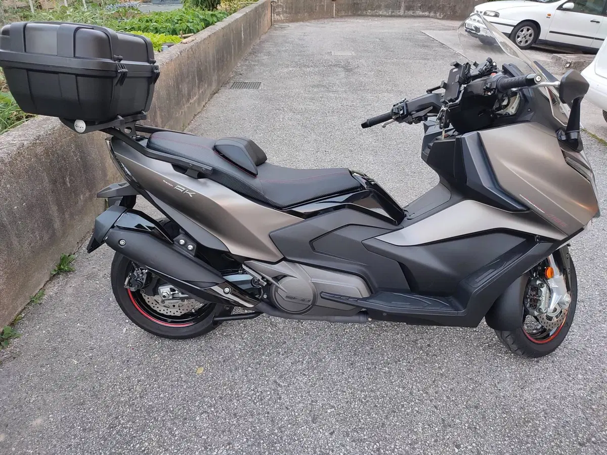 Kymco AK 550 Premium (2023 - 25) (8)