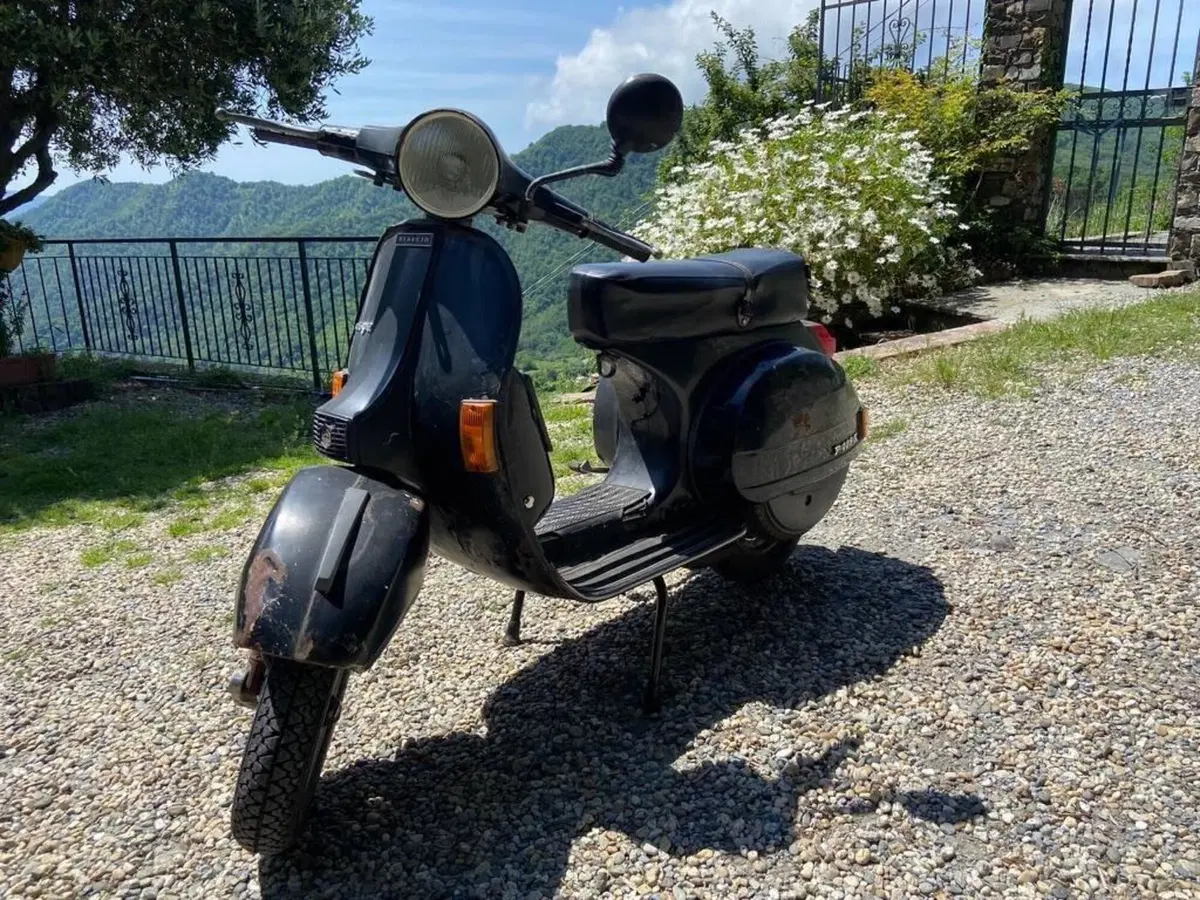 Piaggio Vespa 125 PX (7)