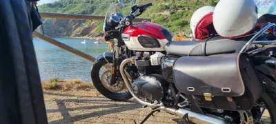 Triumph Bonneville T100 (2021 - 25) usata
