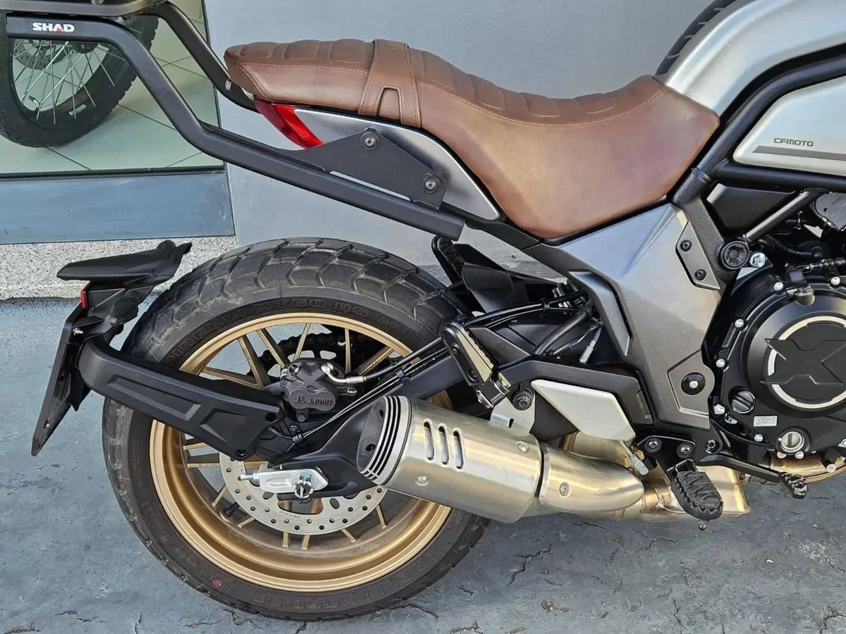 CFMOTO 700CL-X Heritage (2021 - 26) (5)