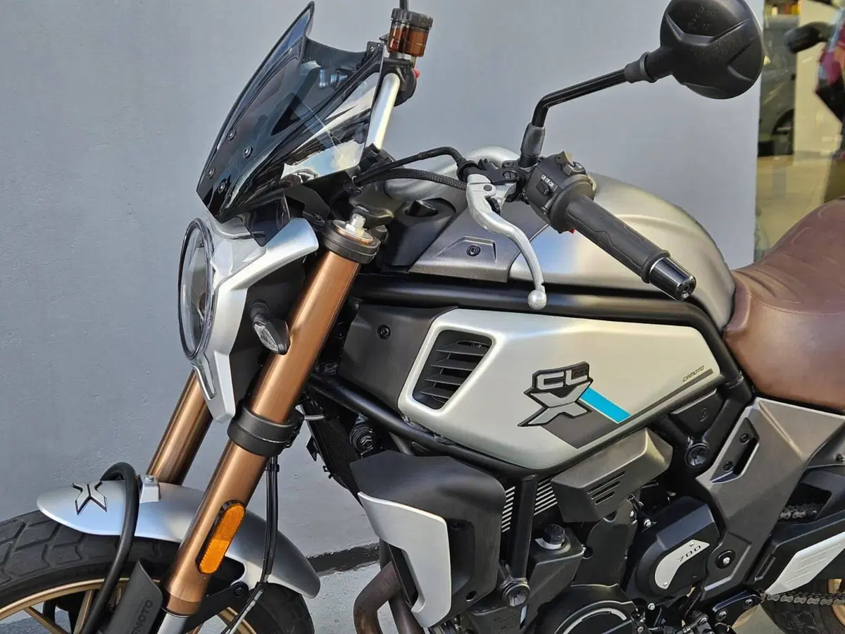 CFMOTO 700CL-X Heritage (2021 - 26) (6)