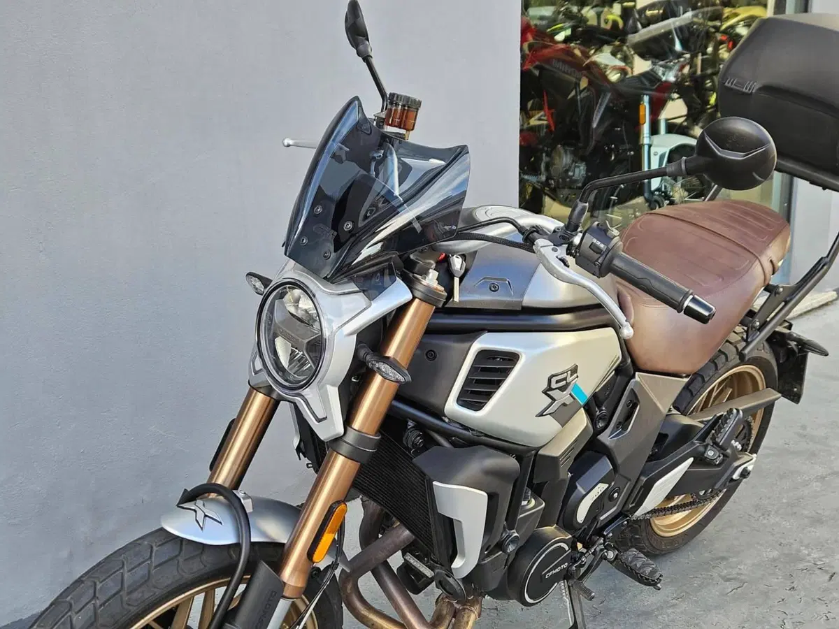 CFMOTO 700CL-X Heritage (2021 - 26) (9)