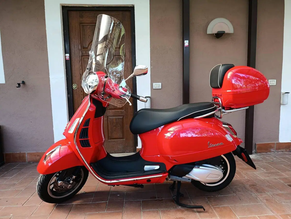 Vespa GTS 300 Super (2023 - 24) (7)